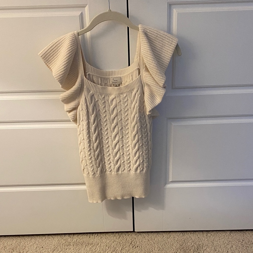 Cream Cable Knit Ruffle short sleeve Sweater